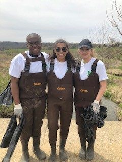 Students gear up for a steam clean-up at Stroubles Creek. 